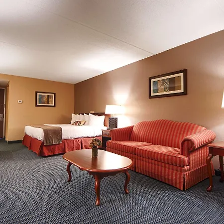 Best Western Plus Chelmsford Inn Exterior photo